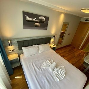 Kamer met een Queen Size Bed